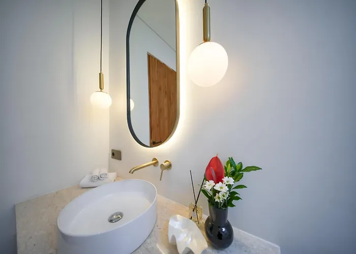 Luxury Living Meets Comfort 3br In *