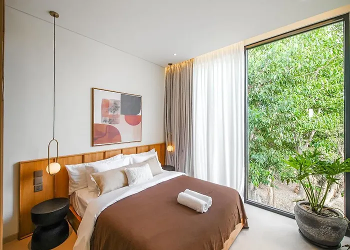 Luxury Living Meets Comfort 3br In