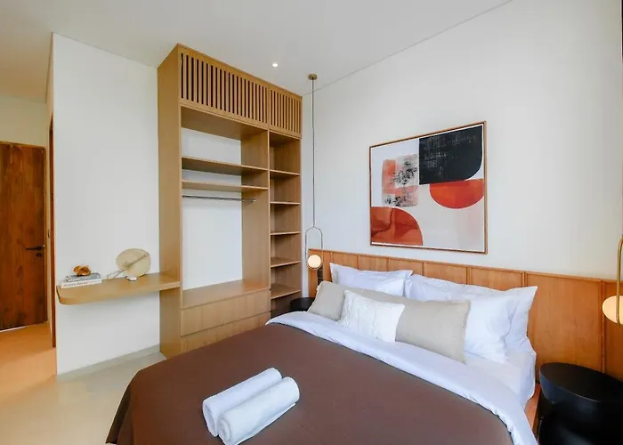 Luxury Living Meets Comfort 3br In