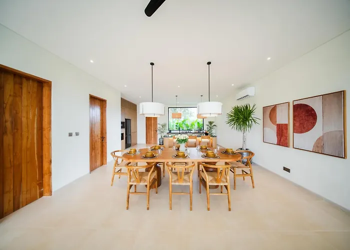 Luxury Living Meets Comfort 3br In * 乌鲁瓦图