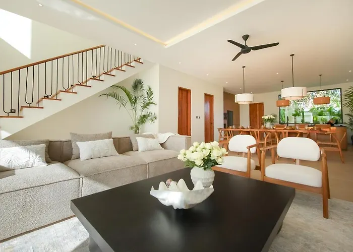 Luxury Living Meets Comfort 3br In ヴィラ ウルワツ