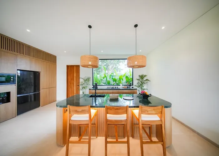 Luxury Living Meets Comfort 3br In * ウルワツ