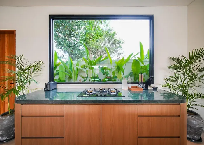 Luxury Living Meets Comfort 3br In ヴィラ